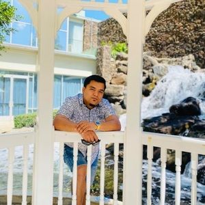 Meet your Posher, Pat